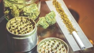 how to store cannabis flower